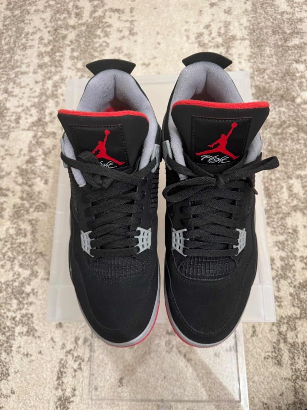 Jordan 4 Retro
Bred (2019) Men’s size 11.5